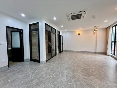 Cực hiếm phố đồng cổ 51m 7t thang máy nhỉnh 27 tỷ-ô tô qua nhà-kinh doanh đỉnh- thông tứ phía 3