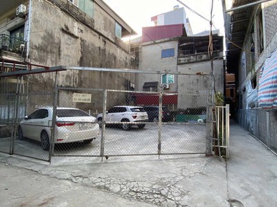 Đất vàng phố nguyễn văn cừ 131m2, lô góc, mt 18m, ngõ thông ô tô - 28 tỷ 4