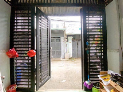 Bán nhà 100m2 bùi văn ngữ q12-sát hiệp thành city-hẻm xe hơi-có 4 phòng cho thuê-5,2 tỷ 2