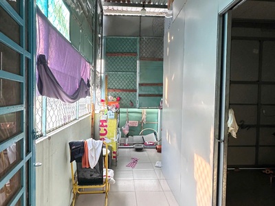 Nhà 4 tầng nở hậu hẻm tạ quang bửu p2q8. giá 6,5 tỷ tl 4