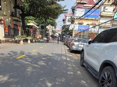  nhà trung tâm dương nội hà đông   gần trục lê quang đạo nối dài 36 m   4 tầng. 7,55 tỷ. đt 1