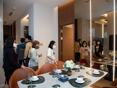 Bán CC cao cấp Mira Tower - Regal Complex đẳng cấp 6  giá chỉ 60tr/m2 view sông cổ cò - đà nẵng 2