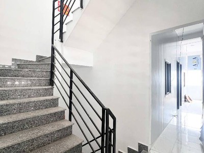 Tin thật 100  bán tòa chdv 140m2  5,2 x 26m  x 18p tại nguyễn hữu tiến - dt 900 triệu   7,5/ năm 4