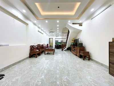 Siêu hiếm bán nhà thụy khuê, 1 nhà ra phố, ô tô gần nhà, mặt tiền 5m, chỉ nhỉnh 12 tỷ 0