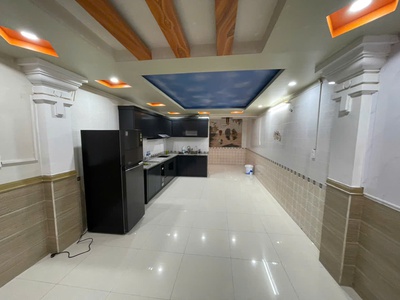 Cho thuê nhà phố Văn Cao, 4 ngủ khép kín, DT: 85m2. 2