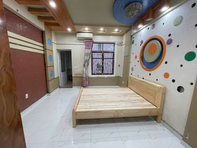 Cho thuê nhà phố Văn Cao, 4 ngủ khép kín, DT: 85m2. 3