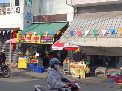 Chính chủ cần cho thuê mb  tầng trệt   phòng lầu 1    có thể ở và kinh doanh- quận 12 -  tphcm 0