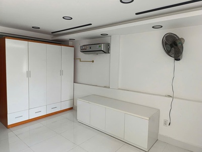 Chính chủ cần cho thuê mb  tầng trệt   phòng lầu 1    có thể ở và kinh doanh- quận 12 -  tphcm 3