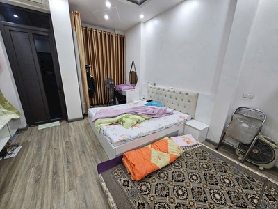 Bán nhà 3 tầng giãn dân khả lễ ngay cạnh vườn hoa vị trí cực đẹp ở luôn 4