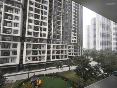 Chính chủ căn hộ toà i2 vị trí đẹp, sát công viên trung tâm. view nội khu 3