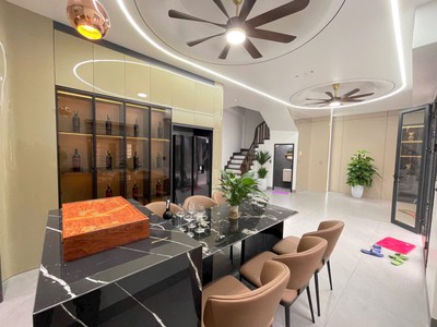 Bán căn 4 tầng mặt phố phường Cẩm Thượng, TP Hải Dương, 52.8m2, mt 11m, 4 ngủ, 4.68 tỷ 0