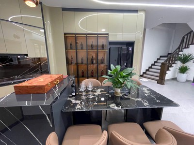 Bán căn 4 tầng mặt phố phường Cẩm Thượng, TP Hải Dương, 52.8m2, mt 11m, 4 ngủ, 4.68 tỷ 3