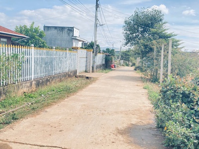 1300m2 hẻm đối diện trường cấp 3 hoàng hoa thắm, n thôn hạ, đức trọng cũ, lâm đồng 1
