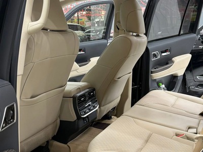 Toyota Land Cruiser LC300 2024 siêu lướt 8000 Km, lên full Trung Đông 7