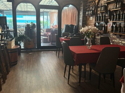 Bán nhà lô góc mặt phố Thái Thịnh, Đống Đa dòng tiền 3 tỷ/năm, 8 tầng 163m2 giá 105 tỷ 1