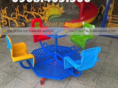 Mâm xoay trẻ em 5 chỗ ngồi, đu quay trẻ em ngoài trời 0