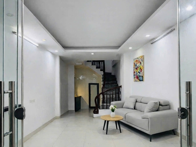 Chỉ 6.x tỷ, quang trung hà đông 31m2, 5t. ôtô dừng đỗ cạnh nhà, full nội thất 0