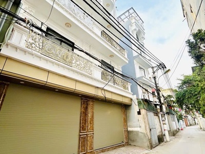 Nhà mặt ngõ thông - gara ô tô - 6 tầng thang máy sịn - tiện ích vô vàn - giá chỉ 12,8 tỷ 1