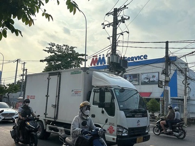 Bán gấp nhà 5 lầu có hầm t.máy ngang 18m 450m2 hẻm 10m kha vạn cân gần chợ thủ đức 35 tỷ. 1