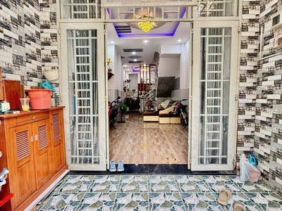 Nhà 1 lầu rất hầm hố đường 4m ngã 4 huỳnh thị hai nguyễn ảnh thủ q12 1