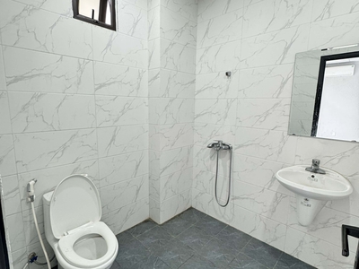 Cho thuê sàn văn phòng 80m2 giá chỉ 8tr tại Vinhomes Marina 1