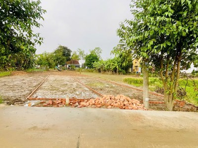 2 lô liền kề tích phú nằm ngay trục chính 0