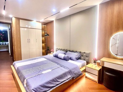 Bán nhà đẹp phố đồng cổ 36m2 5 tầng thang máy giá 9.75 tỷ tây hồ 2