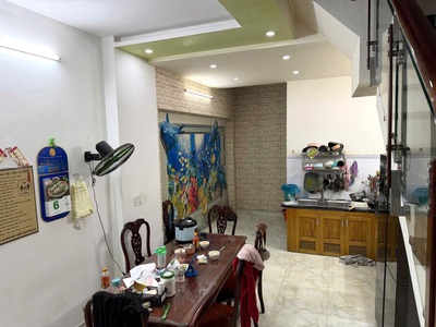 Bán nhà đình phong phú gần chợ tăng nhơn phú   57m2, hẻm 5m xe hơi   3 tầng   chỉ 6.6 tỷ 0