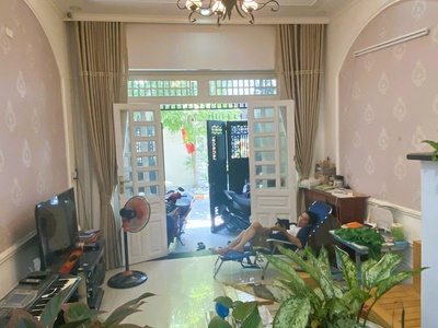 Bán nhà khu dân cư đường 7m ngay gigamall 60m2 4 tầng đúc btct chỉ 8,5 tỷ 1