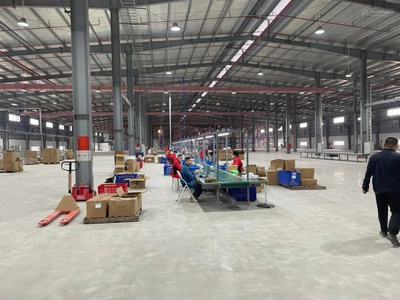 Cho thuê nhà kho 800m2 tại Liên Chiểu, sẵn cẩu trục, giá tốt chỉ 40 triệu 0