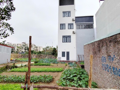 Bán đất tái định cư trại lẻ - 78m - mt 4.8m - giá 3.5 tỉ - rẻ vô địch 0