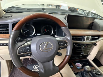 Lexus LX570 Xuất Mỹ 2019 Vàng Cát 8