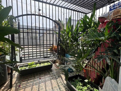 Nhà 3 tầng lã xuân oai - ô tô đậu cửa - sát vincom q9 2