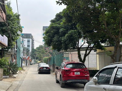 Cắt lỗ   thanh khoản nhanh đất trung tâm hòa lạc, view hồ, gần đại học 2