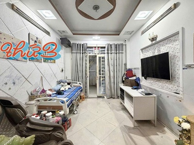 Gấp bán - giảm 1.5 tỷ - chính chủ bán 8.5 tỷ - nguyễn đình chiểu - phú nhuận - 5pn lớn - 4 x 10 - 0