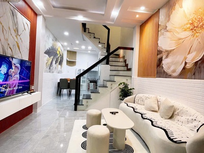 Siêu hiếm - nhà bán chính chủ - bình thạnh - 4 tầng btct - 4pn lớn - khu dân trí - gần mt - bán 6.8 3