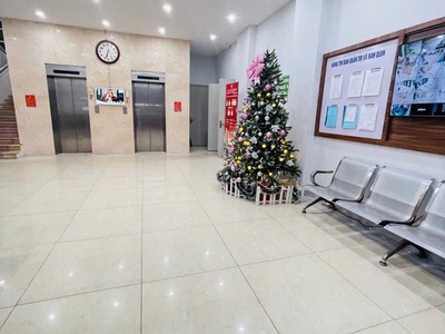 Bán chung cư nam trung yên dt 60m 2 ngủ giá 4,98 tỷ full nội thất 3