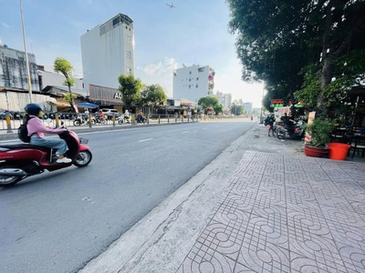 Bán nhà mặt tiền tây thạnh - gần lê trọng tấn, 4,4x24m, 2 tầng cũ, hđt 18 triệu, 14,5 tỷ. 0