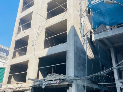 Thạch bàn nhà mới tinh  tiềm năng tăng giá tốt  dt 30m - mt 3,6m xây 6 tầng lầu  chỉ loanh quanh 0