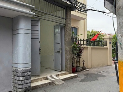 Cho thue nhà riêng rá hạt rẻ Phố Cấm , Ngô Quyền . Gia đình ở lâu dài ok 0