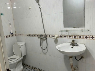 Cho thue nhà riêng rá hạt rẻ Phố Cấm , Ngô Quyền . Gia đình ở lâu dài ok 2