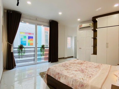 Giảm sốc 300tr - chính chủ - gấp bán 7.49 tỷ - phú nhuận - bùi văn thêm - 5 tầng - 4pn lớn - gần mt 3