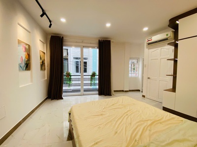 Giảm sốc 300tr - chính chủ - gấp bán 7.49 tỷ - phú nhuận - bùi văn thêm - 5 tầng - 4pn lớn - gần mt 4