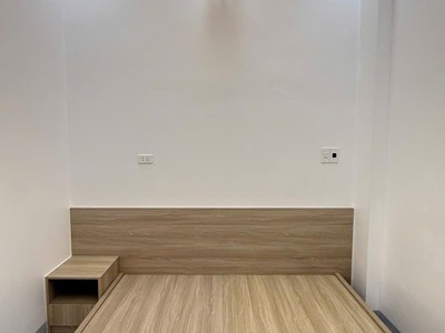 Bán căn nhà 2 tầng ngõ phố Lê Viết Hưng, ph Ngọc Châu, TP HD, 51m2, mt 4m, 3 ngủ, 2vs 5