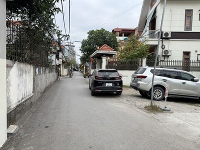 Chủ Gấp Rút Xây Nhà Cho Con - Bán Gấp 46,6m2 Lô Góc Hoa Hậu Đông Dư - Sát Cầu Thanh Trì 4