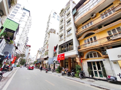 Siêu Hiếm Mặt Tiền 10M Mặt Phố Nguyễn Trường Tộ 4 Tầng 165 Tỷ 0