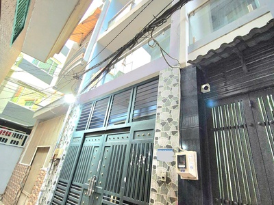 Nhà Đẹp Lạc Long Quân, Bước 1 Bước Ra Hẻm Xe Tải, Giá Chỉ 7.5Ty 1