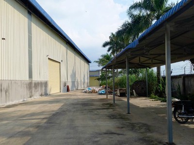 Cho thuê 3200m2 xưởng mới dựng ở đường 5, xa dân, trạm điện lớn. Tách lẻ được 2