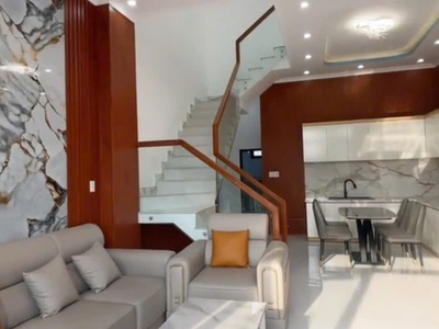 Bán nhà đẹp vừa xây xong mới keng xà beng ở trung tâm Thủ Dầu Một 1