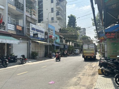 Bán nhà mặt tiền lê sát, p. tân quý gần chợ tân hương giá 6.4 tỷ 0